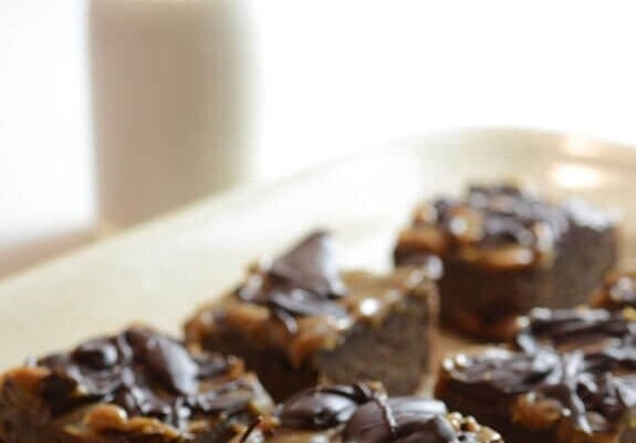 paleo caramel brownies