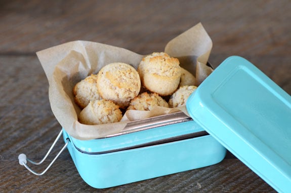 egg-free paleo macaroons