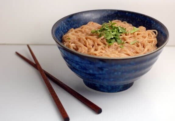 Low Carb Kelp Noodles with Peanut Sauce