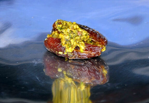 paleo stuffed dates
